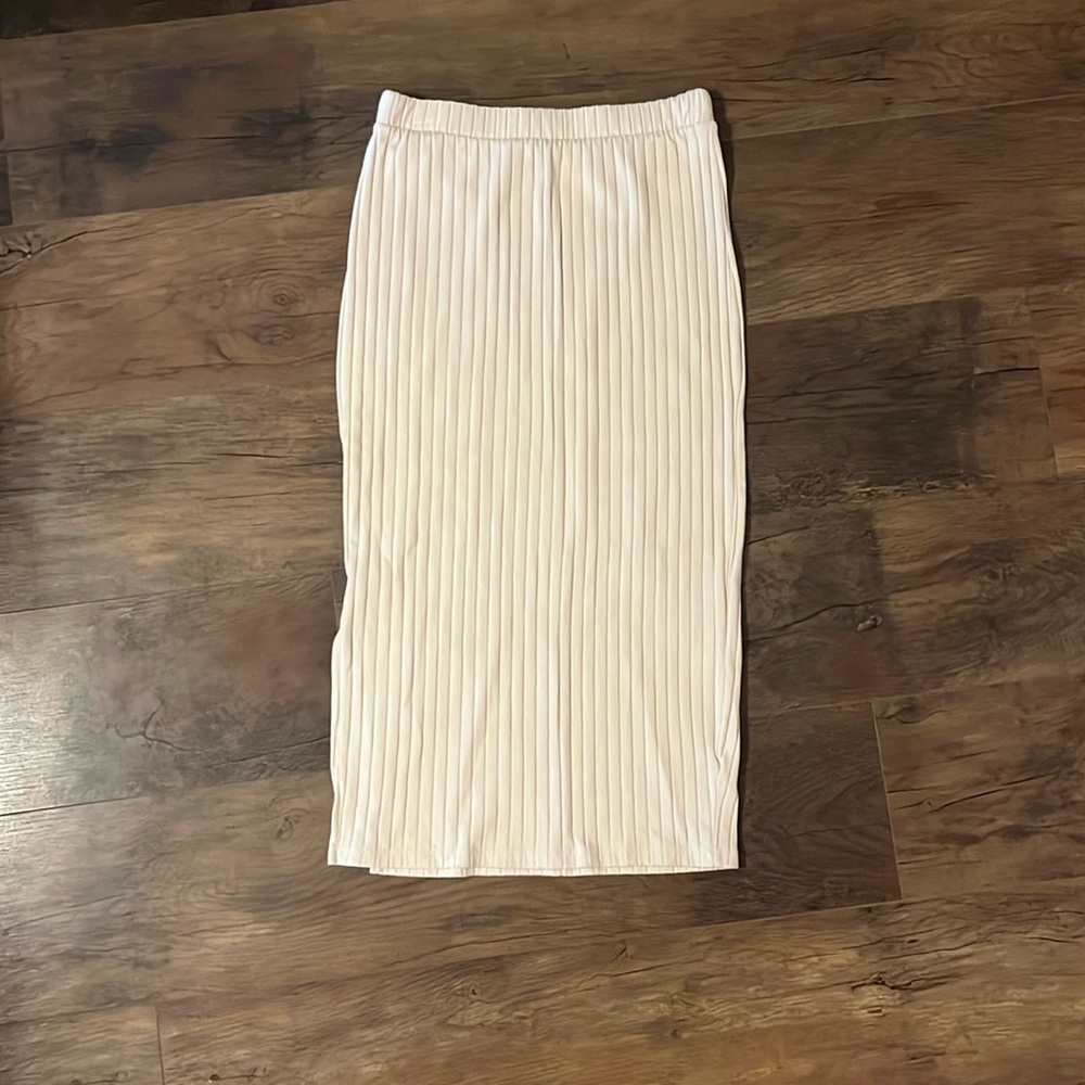 Cream color pencil skirt